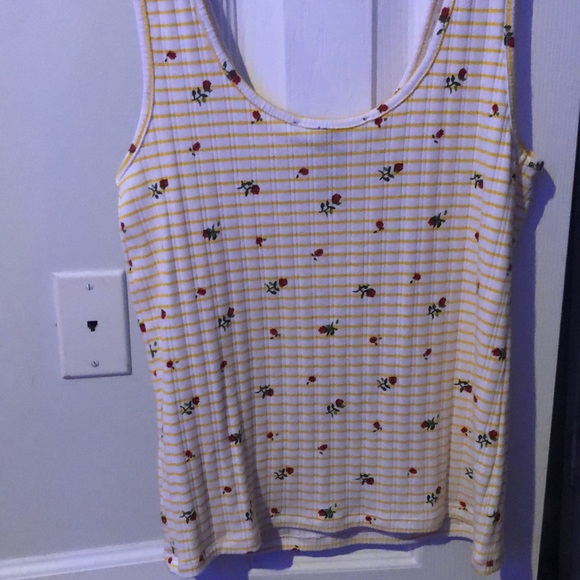 Forever 21 Striped yellow Tank with roses - Picture 6 of 8
